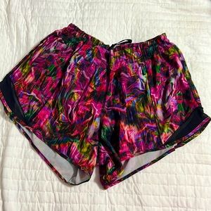 Lululemon Hotty Hots